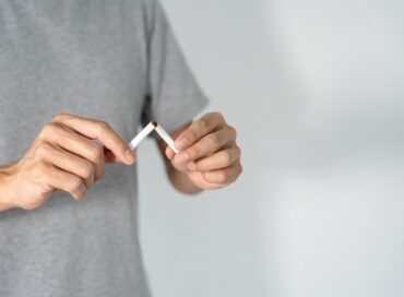 effects of smoking on oral health